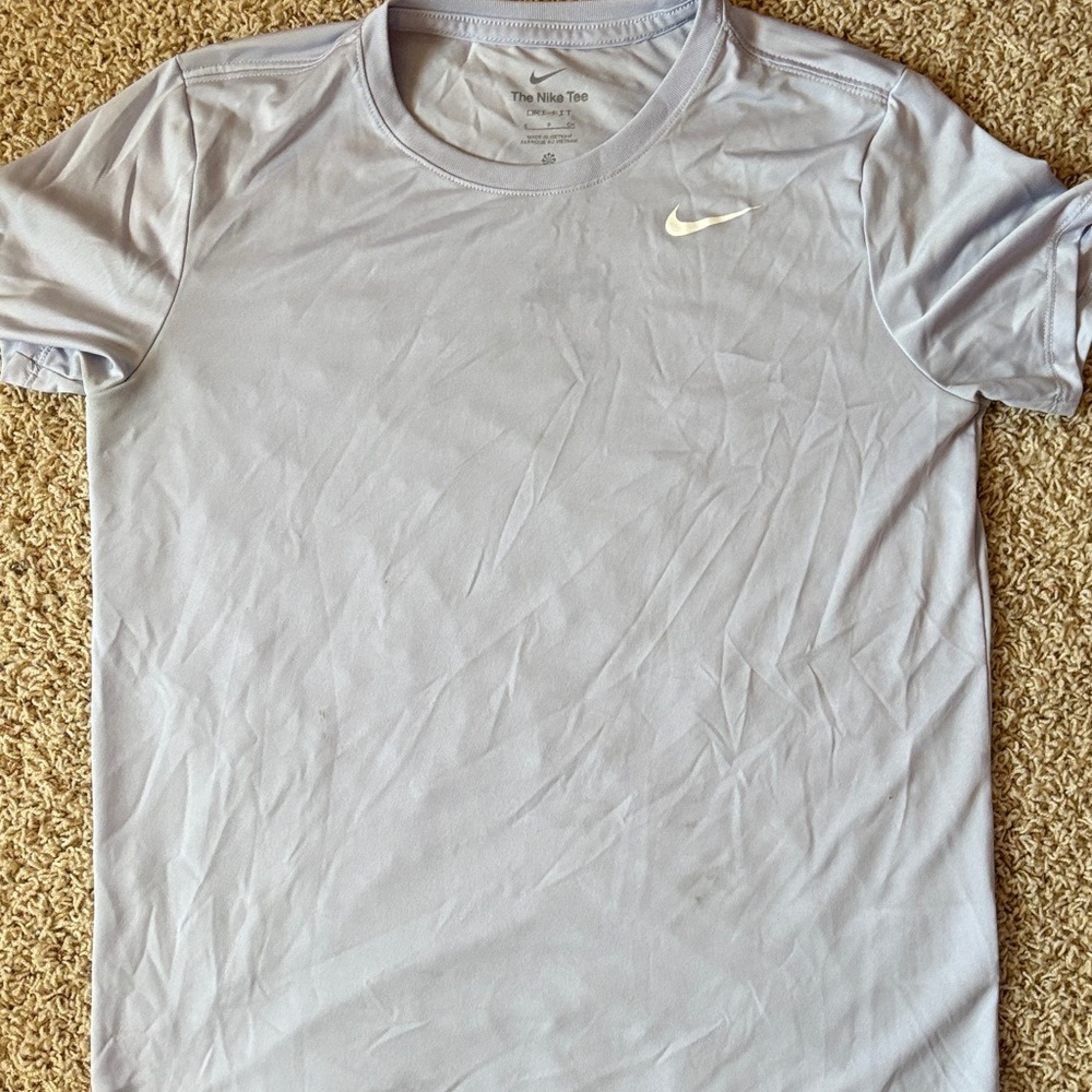 Nike Light Gray Short Sleeve Tee